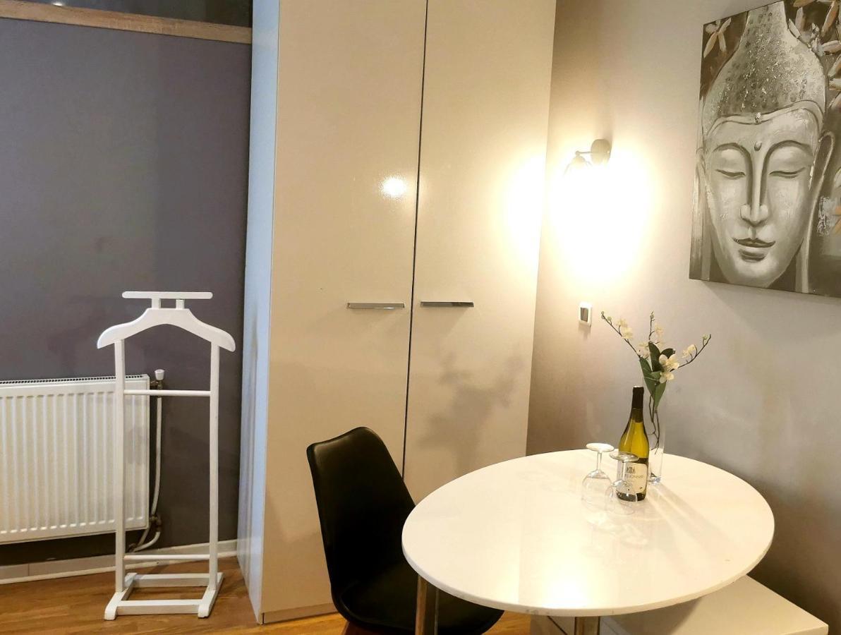 Beachside Appartement In Center Of Cannes Esterno foto